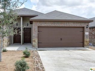 726 Saengerhalle Rd, New Braunfels, TX 78130