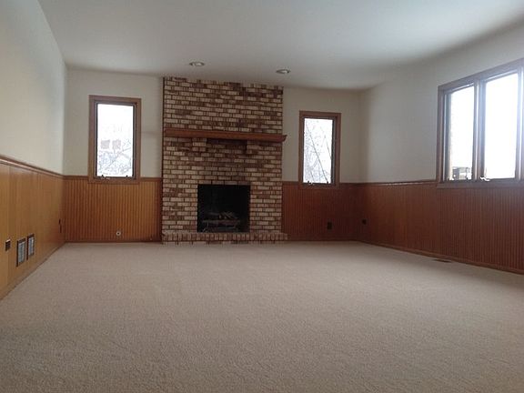 3rd image of 16062 S Oak Valley Trl