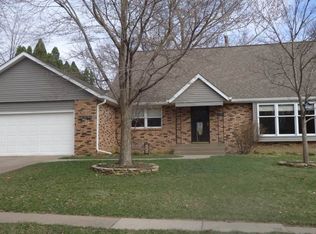 2621 36th St, Rock Island, IL 61201