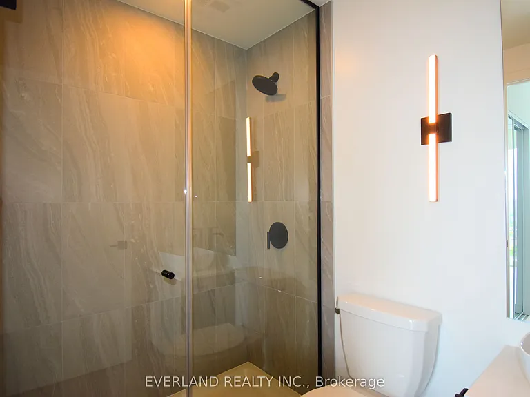 1185 Dupont St #1105 — Photo 14