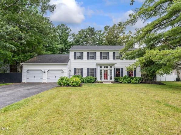 639 Salvia Lane, Schenectady, NY 12303