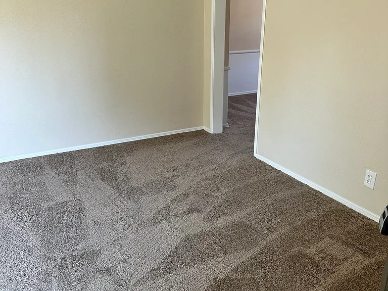 1225 Harvard St #8 — Photo 23