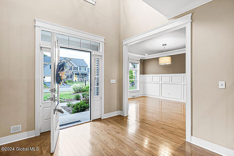 4th image of 89 Balsam Way