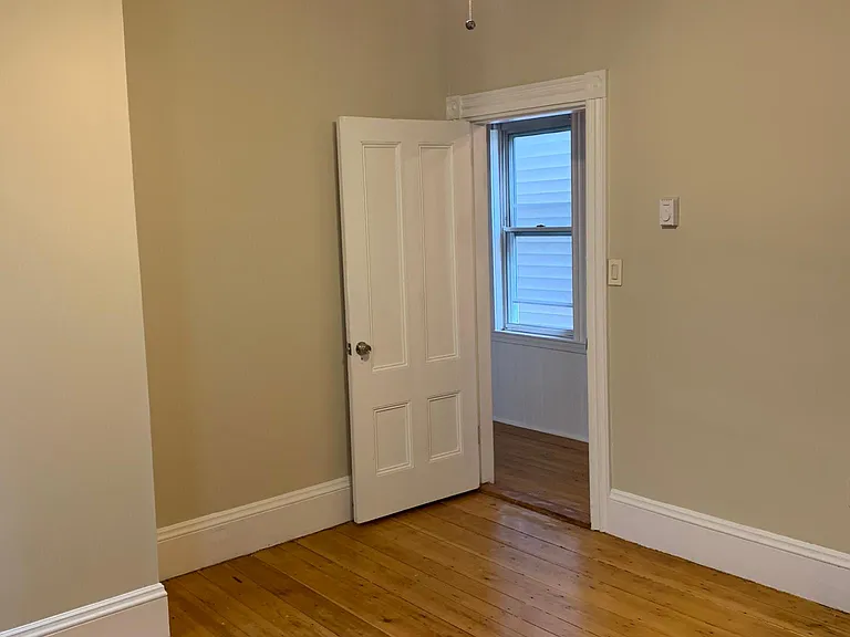 59 Gates St #2 — Photo 7