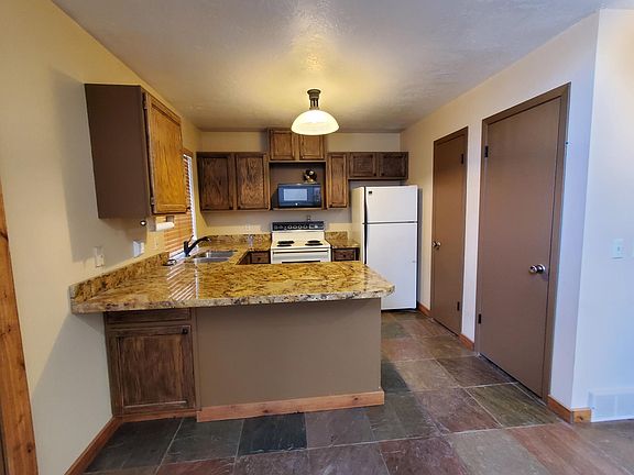 3rd image of 2962 W Wildflower Ct APT 20