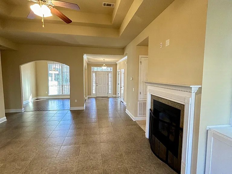 80 S Knightsbridge Ct — Photo 17