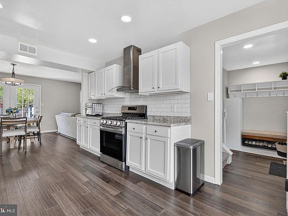 5th image of 7511 Bedford Rd