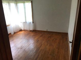 409 W 2nd St, Schaller, IA 51053