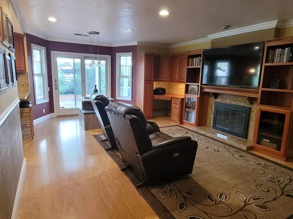 1445 Quail Walk Dr, Gilroy, CA 95020