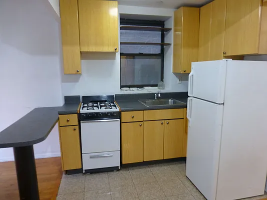 Rented by Charie Properties LLC | media 7