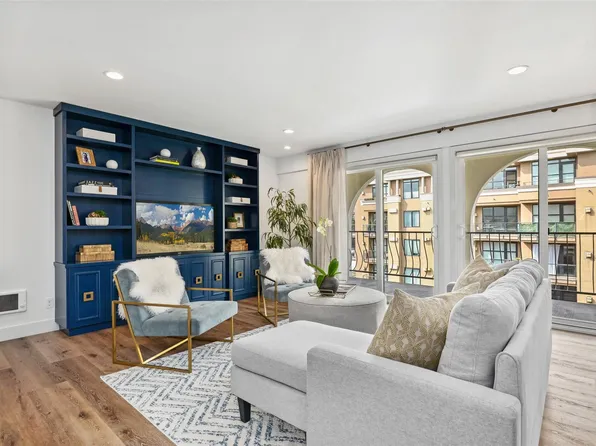 10129 Main Street #405, Bellevue, WA 98004