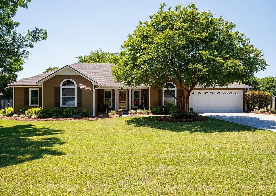 1st image of 4852 Ben Salem Way