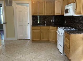 289 Carlton Ave FLOOR 1, East Rutherford, NJ 07073