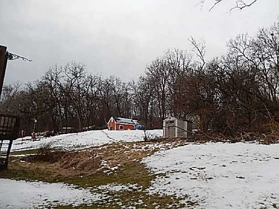 4th image of 307 N Lincoln Ave