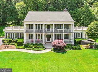 10172 Ramey Rd, Marshall, VA 20115