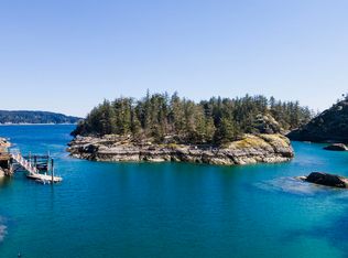 5063 Sherman Ln, Sunshine Coast, BC V7Z1G6