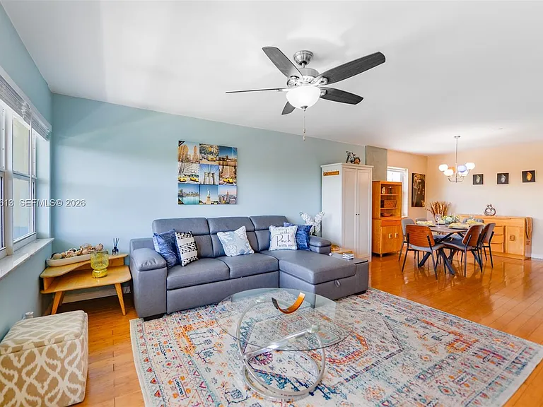 401 Golden Isles Dr #312 — Photo 8