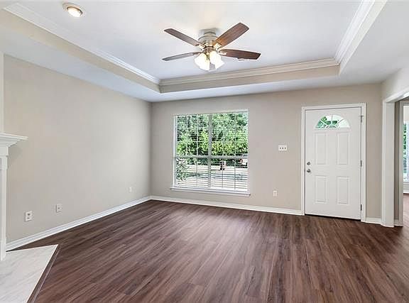 5th image of 14406 Lake Catherine Dr