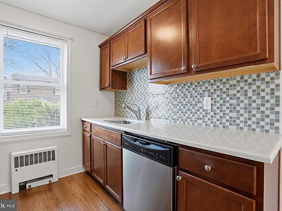 4th image of 1 Trent Rd