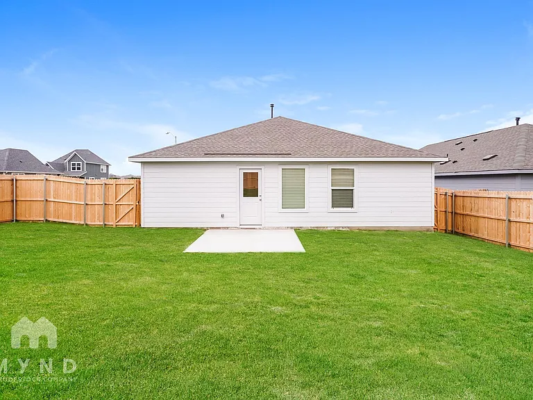 2636 Mistwood Dr — Photo 21