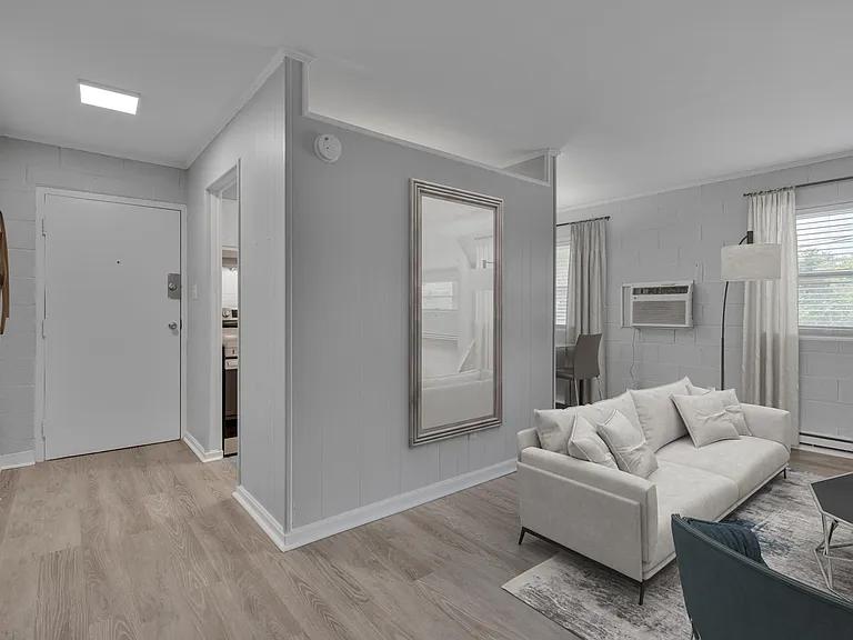 BLU Station Apartments — Photo 17