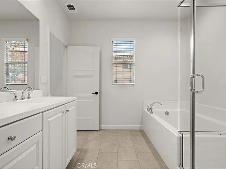 398 Sunrise Ln — Photo 24