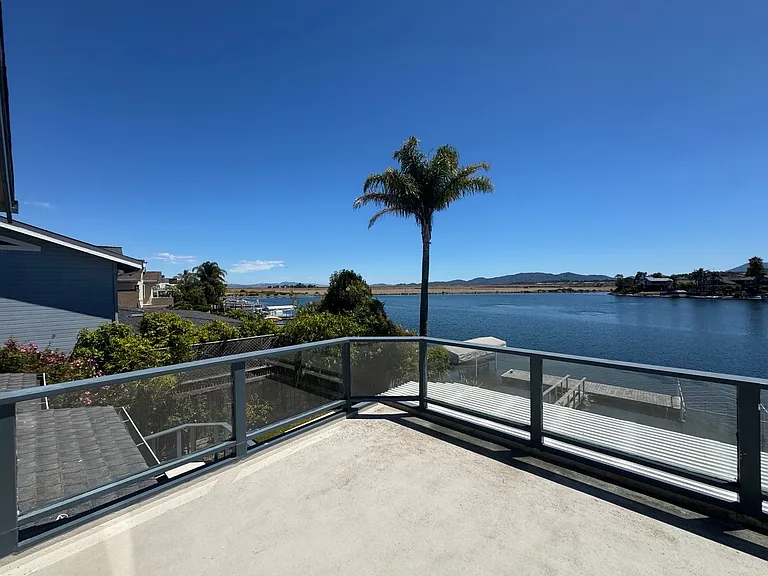 138 Del Oro Lagoon — Photo 17