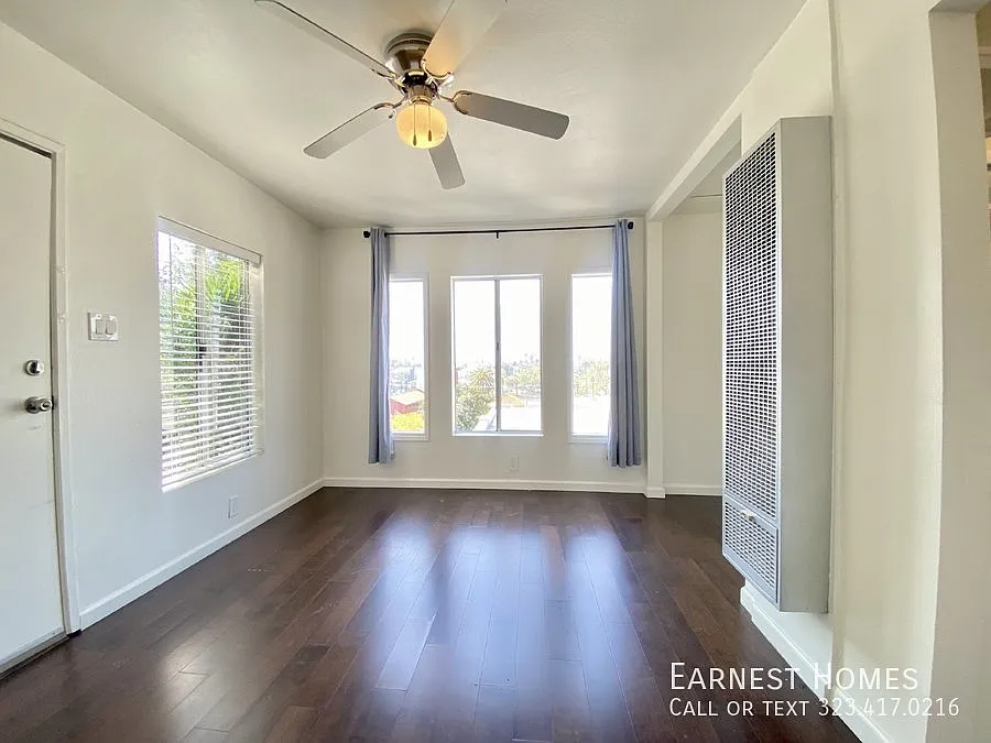 Building Photo - 834 Laguna Ave #3/4
