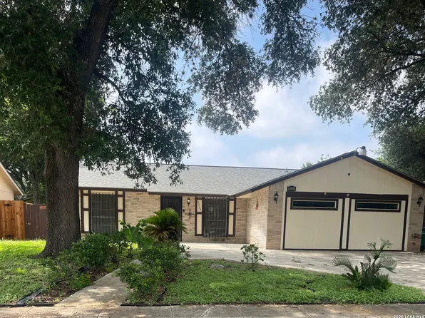 9334 CLIFF WAY ST, San Antonio, TX 78250