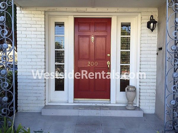 2nd image of 200 S Lasky Dr