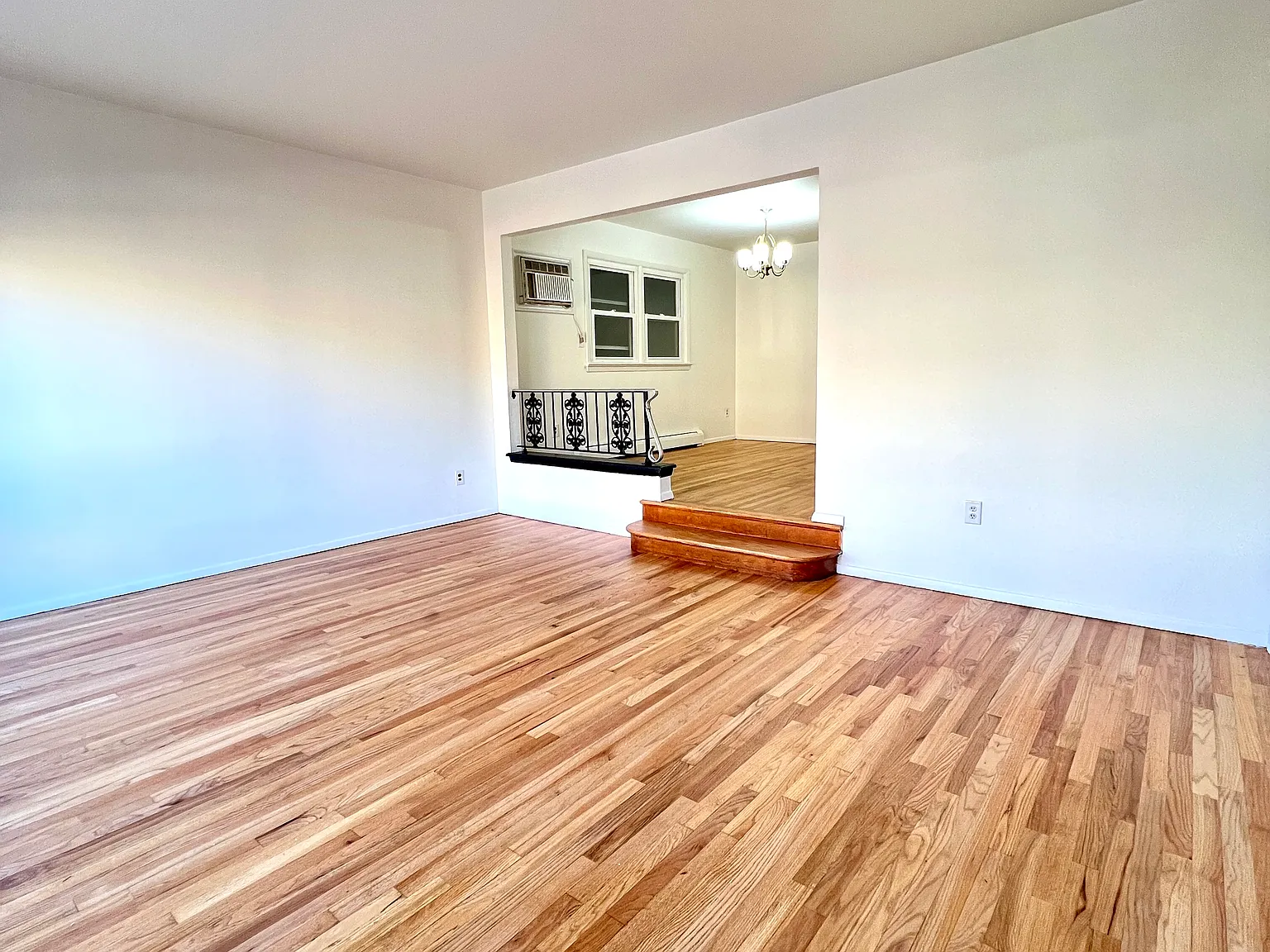 2 bed, 1100 sqft, $2,250 — Photo 3