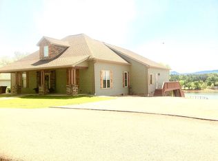 1219 Circle Dr, Dandridge, TN 37725