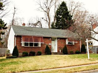 13 Kane Rd, Manchester, CT 06040