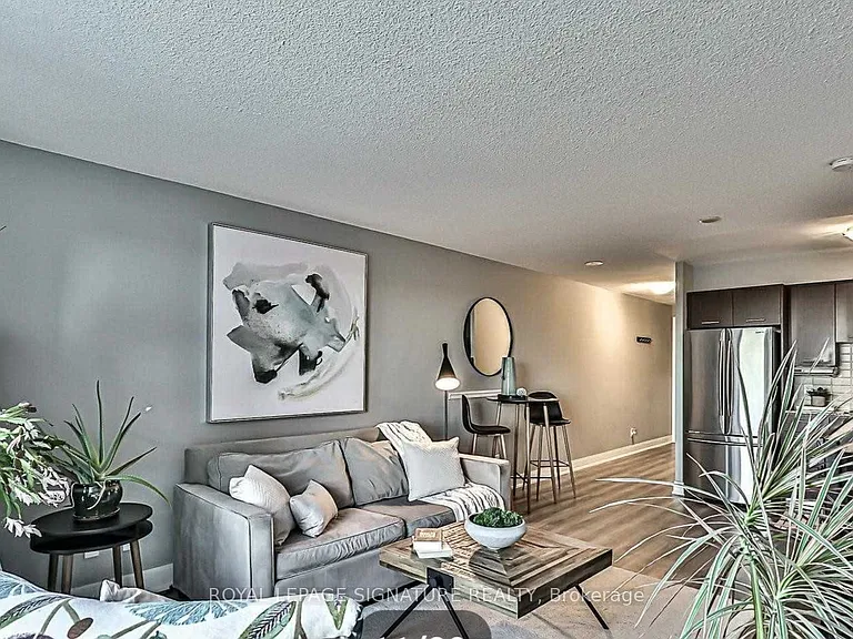 125 Village Green Sq #2301 — Photo 10