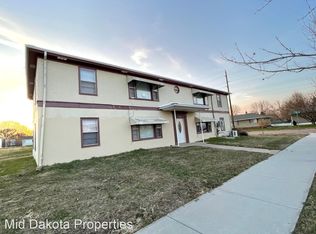 1123 N Burr St #2, Mitchell, SD 57301