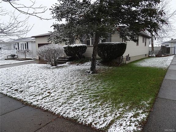 2nd image of 47 Gabrielle Dr