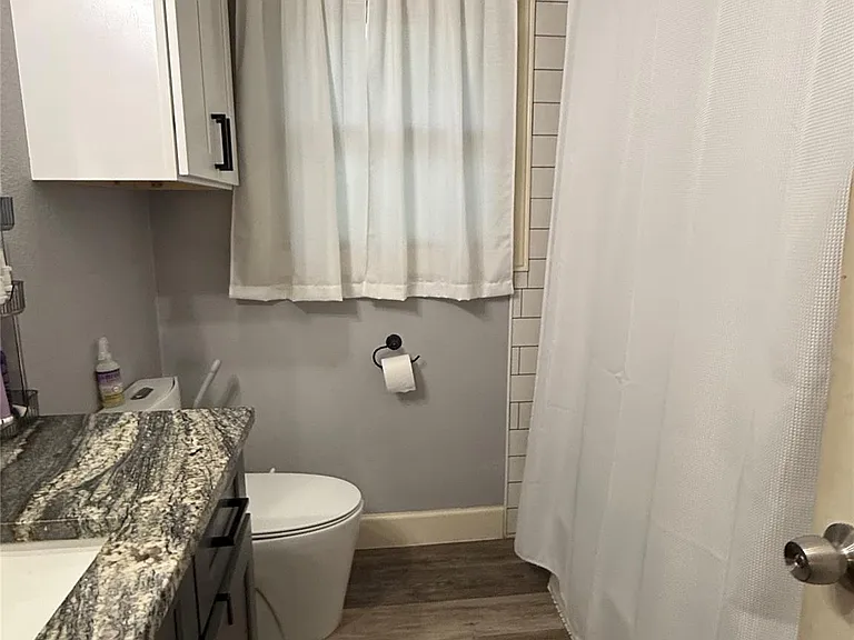 1708 Princeton Ave — Photo 11