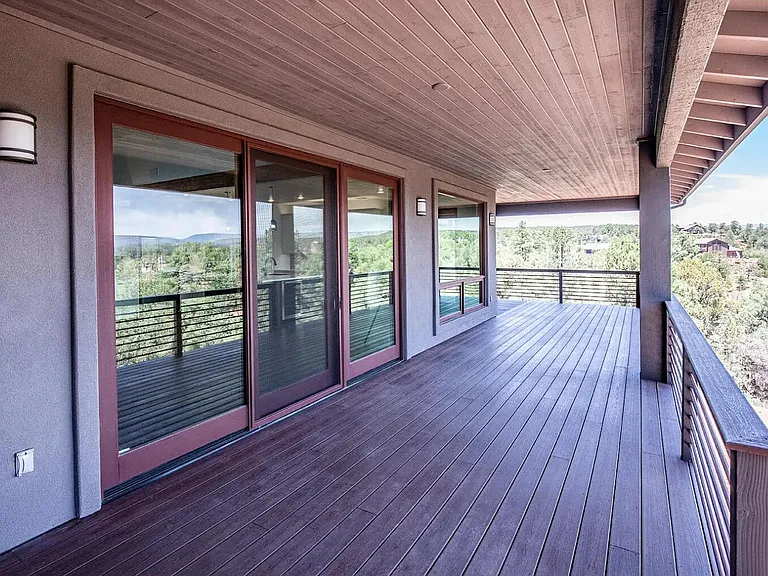 1209 N Horizon Way — Photo 32