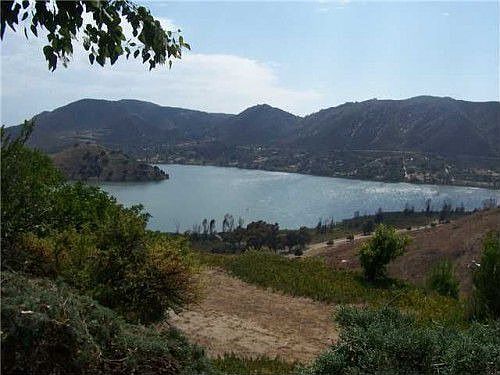 2nd image of 3331 Vista De La Cresta