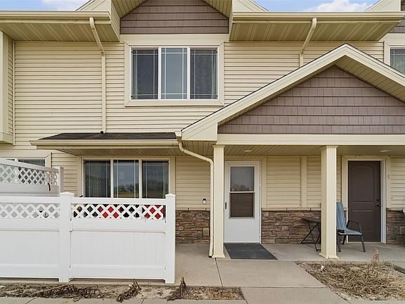2nd image of 1401 N 6th St #3
