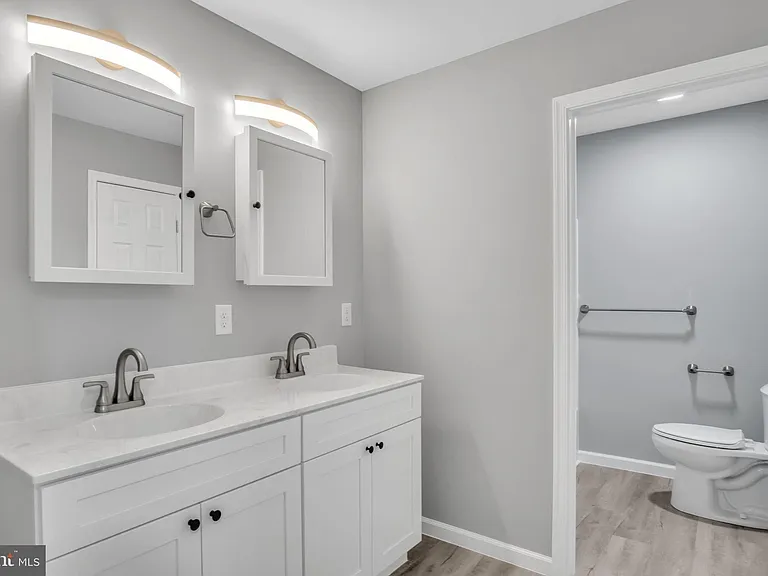 1500 Embassy Dr #A — Photo 20