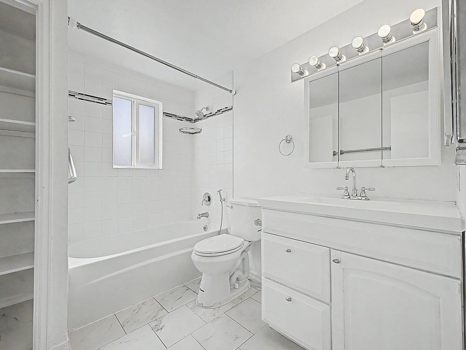 2nd image of 2757 S Salida St