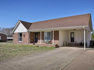 245 Legens St, Dresden, TN 38225
