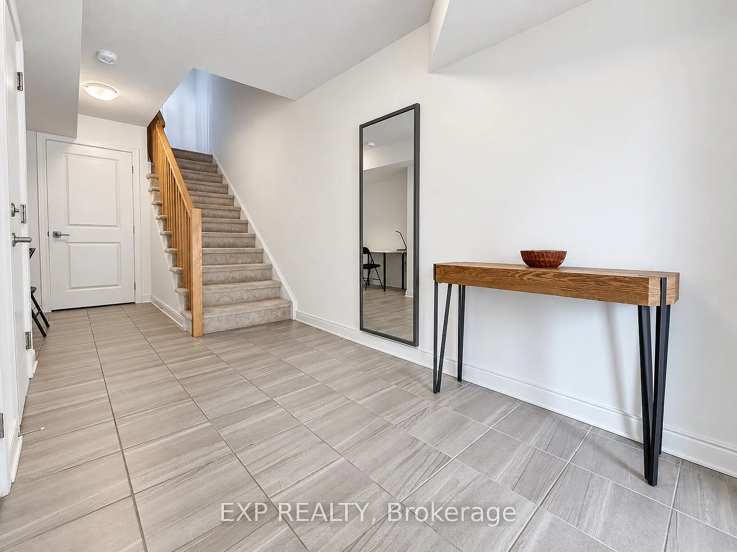 3 bed, $3,300 — Photo 4