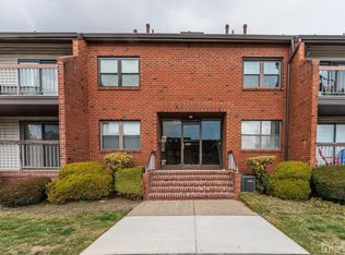 142 Beverly Hill Ter UNIT E, Woodbridge, NJ 07095