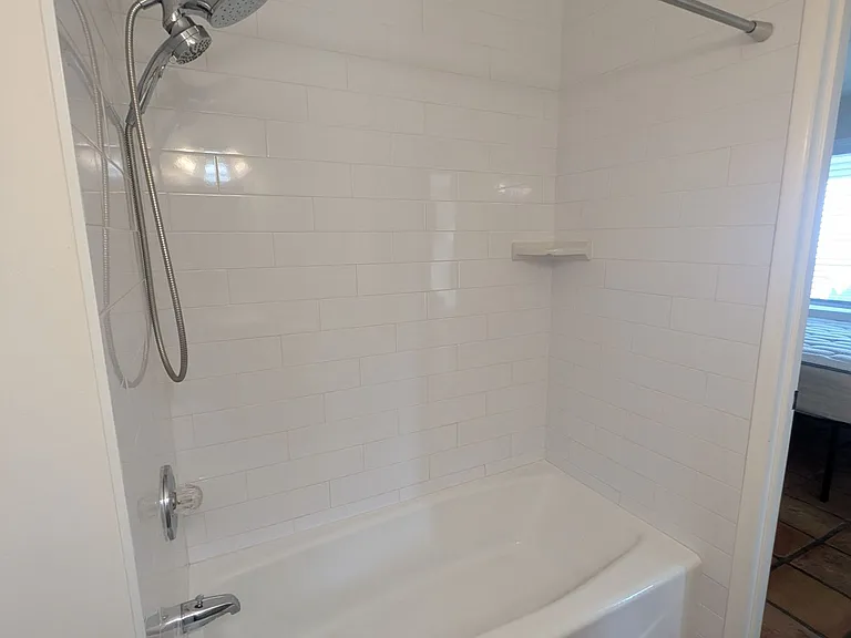 2698 Koa Ave #A — Photo 12