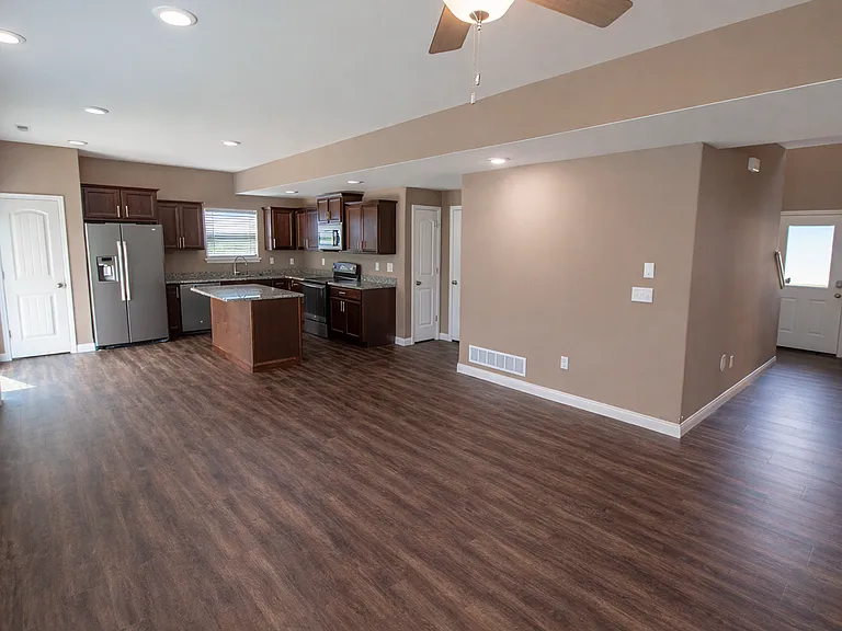 2810 Amberwood Ct — Photo 4