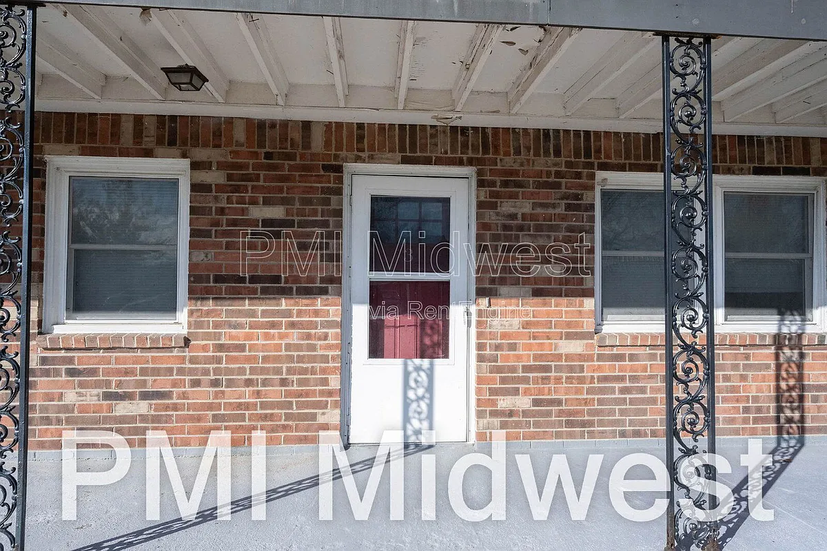 Building Photo - 140 Maple Park Dr #3
