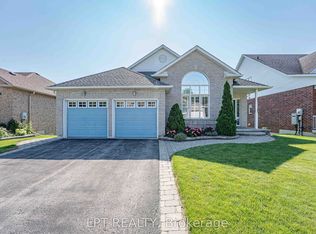 219 Waterbury Cres, Scugog, ON L9L 1S4