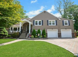340 Graphic Blvd, New Milford, NJ 07646